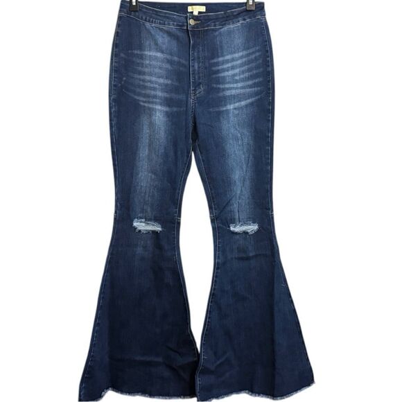 Dark Wash Distressed Knee Flare Jeans | High Rise Stretch | Raw Hem | NWT | 16 - Picture 5 of 14